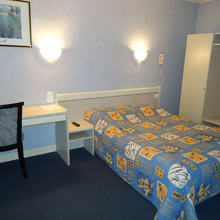 Hotell Des Voyageurs Millau