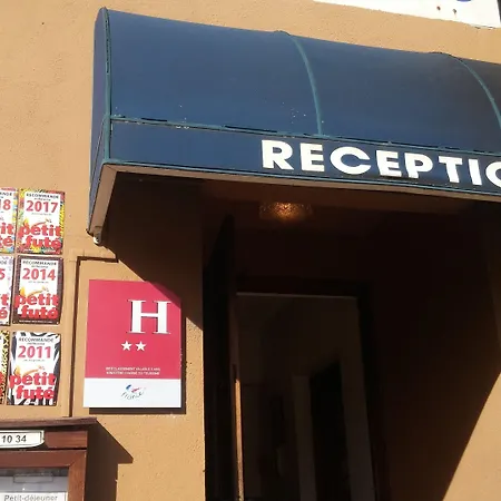 Des Voyageurs 호텔