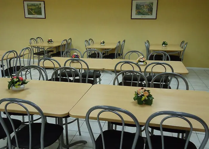 Des Voyageurs Hotel Millau